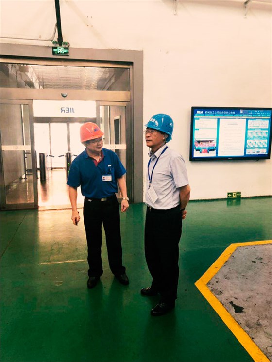 皖南電機董事長一行來濟南二機床技術(shù)交流 皖南電機董事長一行來濟南二機床技術(shù)交流